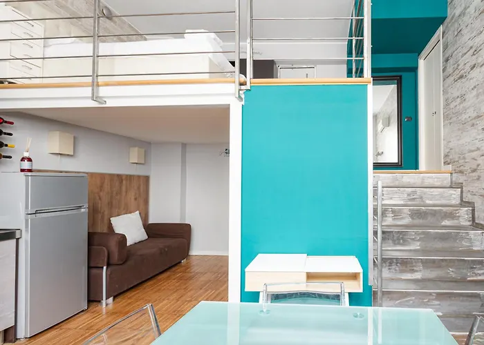 Milan - Gorla M1 Modern Studio!
